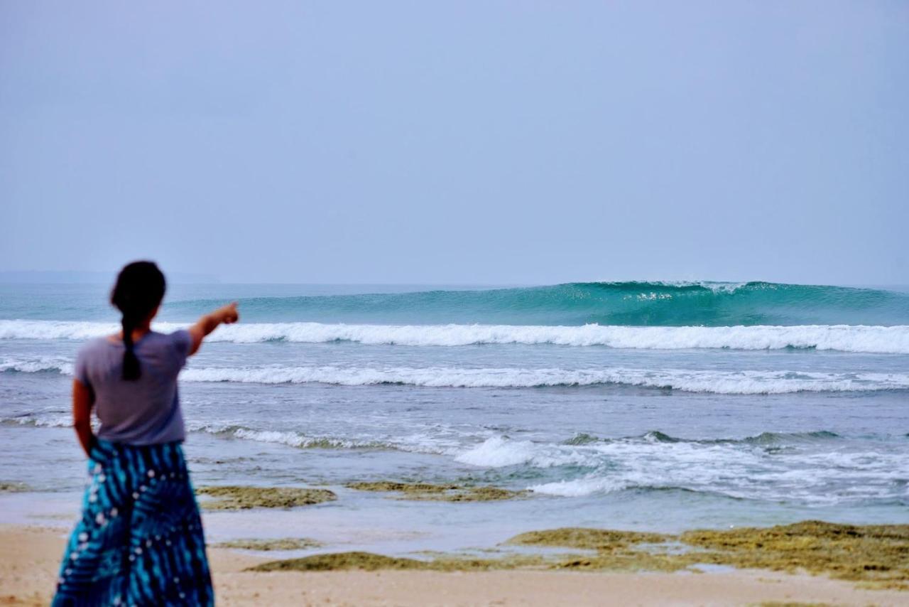 Simeulue Surflodges Lasikin Dış mekan fotoğraf